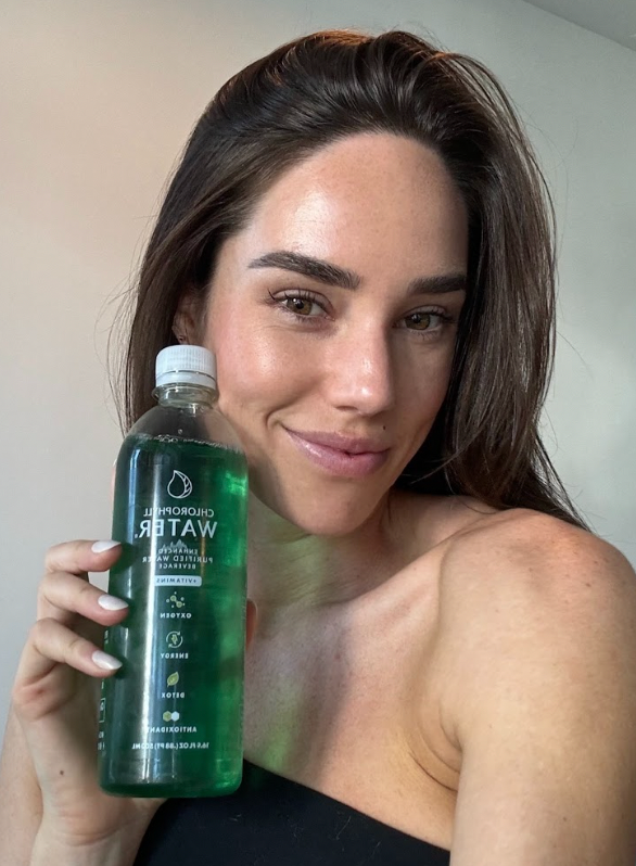 Chlorophyll Benefits: How Nature’s Green Superfood Supports Skin, Immunity, and More