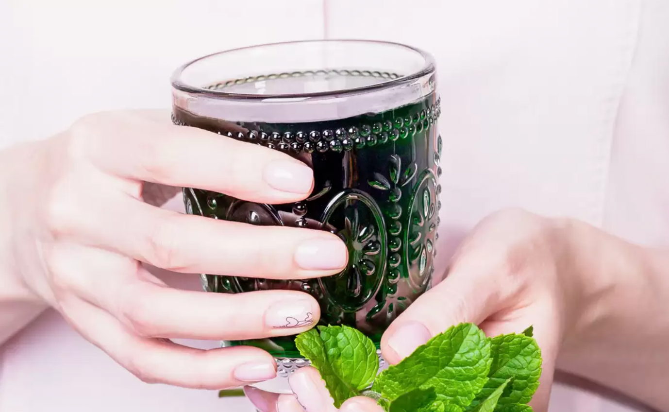 Everyone Is Drinking Liquid Chlorophyll On TikTok [Glamour]