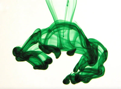 The Truth Behind the Liquid-Chlorophyll Craze, According to a Nutritionist [New Beauty]