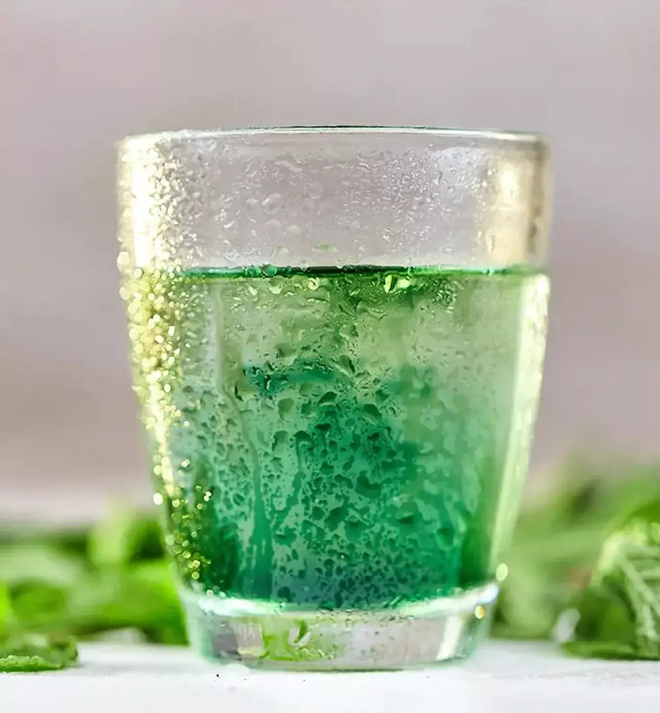 8 Suprising Benefits Of Chlorophyll And Its Side Effects [Stylecraze]